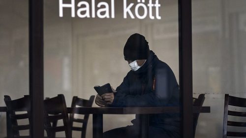 Συναγερμός στη Σουηδία που έφθασε τους 5.000 νεκρούς