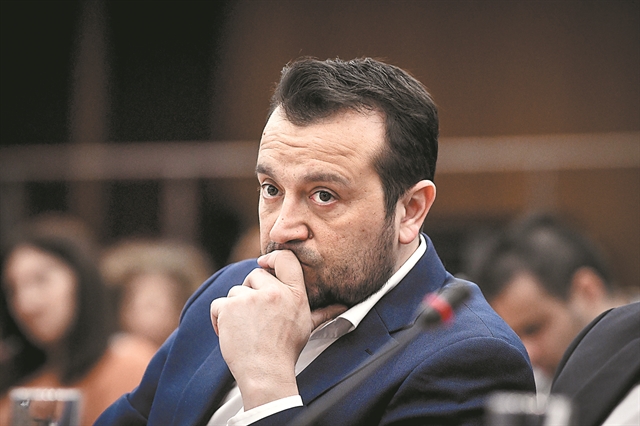 Άφαντος ο Παππάς μετά τις καταγγελίες Καλογρίτσα – Ποια είναι η White Porscha Άφαντος ο Παππάς μετά τις καταγγελίες Καλογρίτσα – Ποια είναι η White Porscha