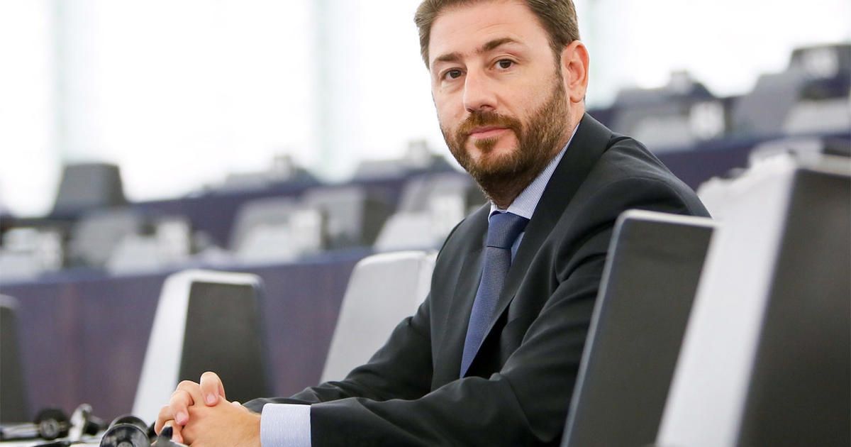 Δεν πιστεύει κανείς ότι ο Παππάς ενεργούσε χωρίς ο Τσίπρας να γνωρίζει Δεν πιστεύει κανείς ότι ο Παππάς ενεργούσε χωρίς ο Τσίπρας να γνωρίζει
