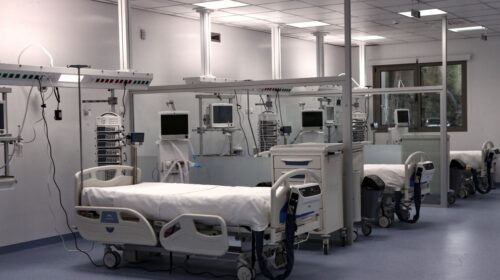 Στοίχημα με μπέργκερ έστειλε 22χρονο στη ΜΕΘ – “Κανείς δεν μπορούσε να τον σώσει”