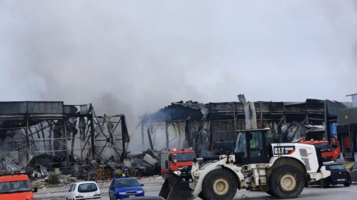 Κόλαση στις 4 τα ξημερώματα: Έκρηξη διαλύει το εργοστάσιο της Βιολάντα – 4 νεκρές γυναίκες και αγωνία για τους αγνοούμενους