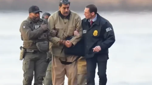 «Είμαι ο Πρόεδρος και με απήγαγαν από το σπίτι μου»