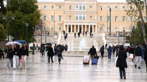 Πτώση θερμοκρασίας από Μεγάλη Πέμπτη – «δυνατό» σήμα για βροχές το Μεγάλο Σάββατο