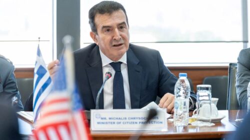 Χρυσοχοΐδης στον ΣΚΑΪ: Υπομισθώσεις, τηλεφωνικές απάτες, Marfin και εκλογές