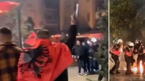 Αλβανία: Όταν τα πανό δεν φτάνουν, οι διαδηλωτές βγάζουν τα… όπλα (Βίντεο)